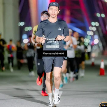 Runner Photo 6246807