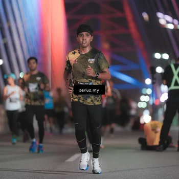 Runner Photo 6246812