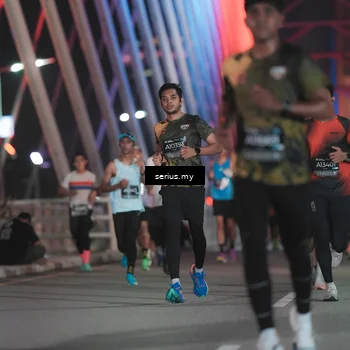 Runner Photo 6246823