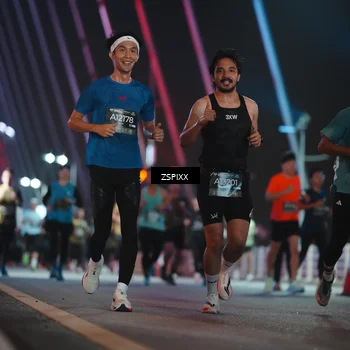 Runner Photo 6246835