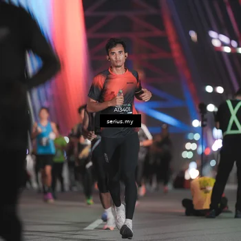 Runner Photo 6246859