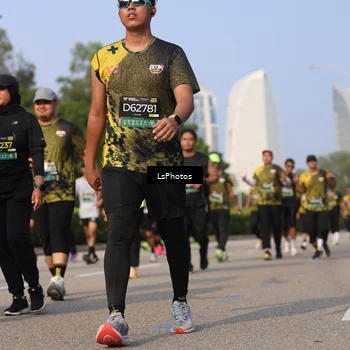 Runner Photo 6246867