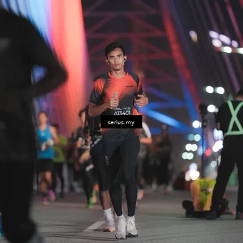 Runner Photo 6246872