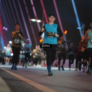 Runner Photo 6246885