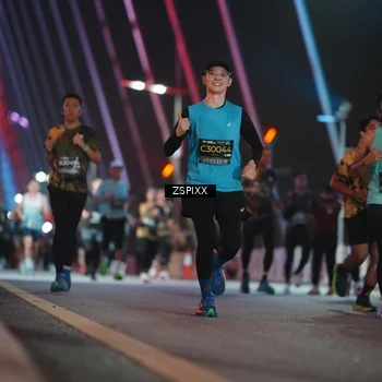 Runner Photo 6246892