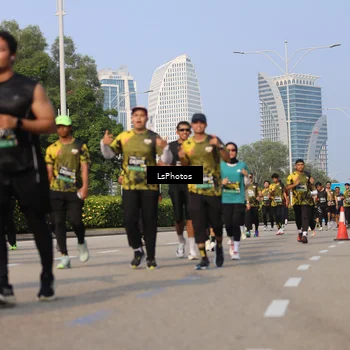 Runner Photo 6246912