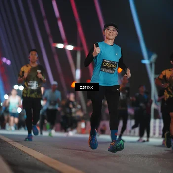 Runner Photo 6246913