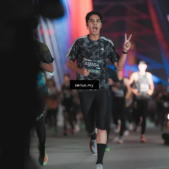 Runner Photo 6246918