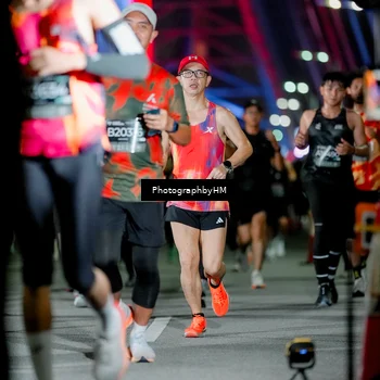 Runner Photo 6246958