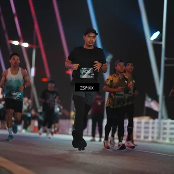 Runner Photo 6246977