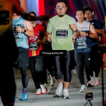 Runner Photo 6247001
