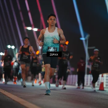 Runner Photo 6247046