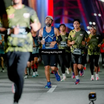 Runner Photo 6247056