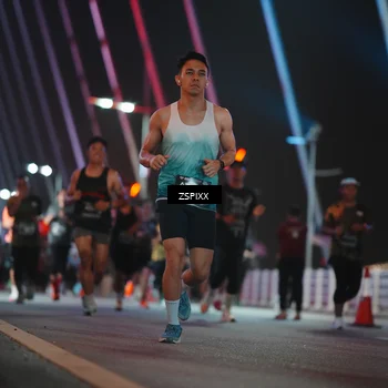 Runner Photo 6247061