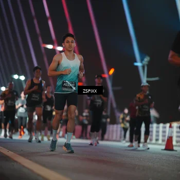 Runner Photo 6247065