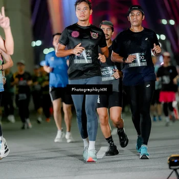 Runner Photo 6247085