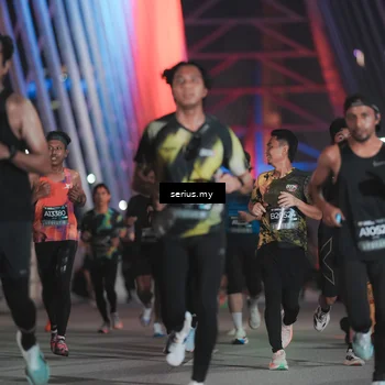 Runner Photo 6247101