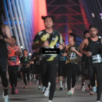 Runner Photo 6247102