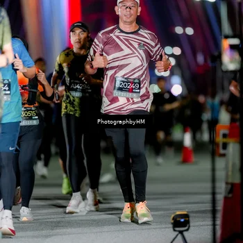Runner Photo 6247110