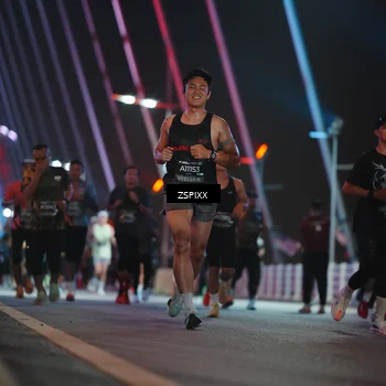 Runner Photo 6247115