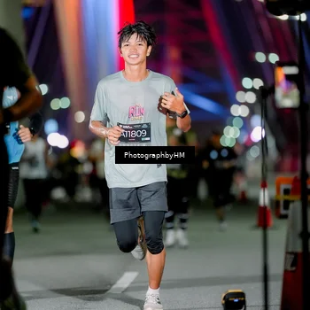 Runner Photo 6247131
