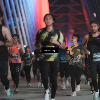 Runner Photo 6247141