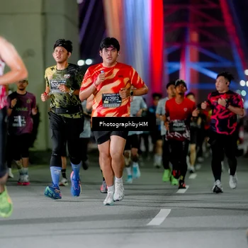 Runner Photo 6247186