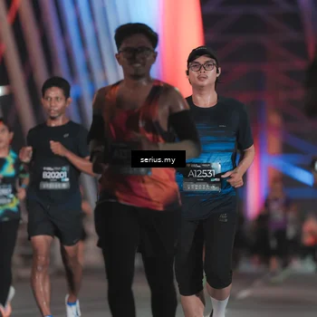 Runner Photo 6247201