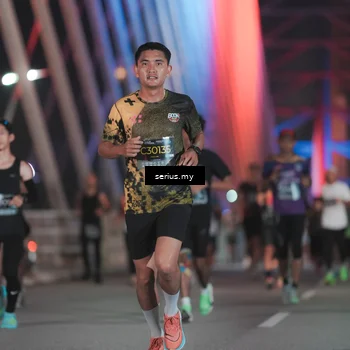 Runner Photo 6247210