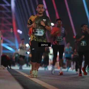 Runner Photo 6247223