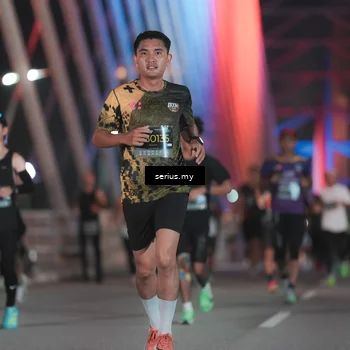 Runner Photo 6247231