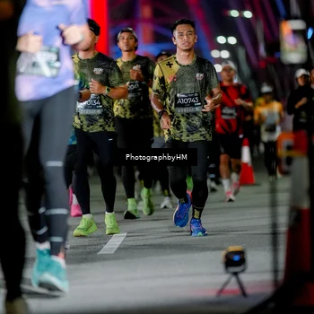 Runner Photo 6247236