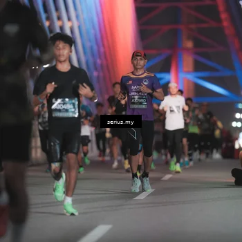 Runner Photo 6247281