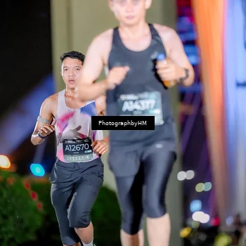 Runner Photo 6247295