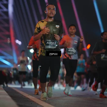 Runner Photo 6247351