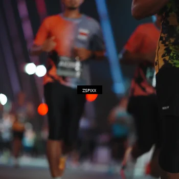 Runner Photo 6247359