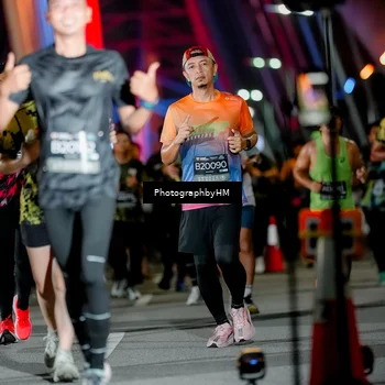 Runner Photo 6247374
