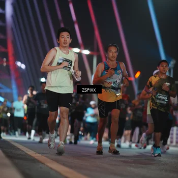 Runner Photo 6247415