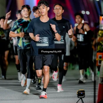 Runner Photo 6247425