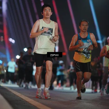 Runner Photo 6247443