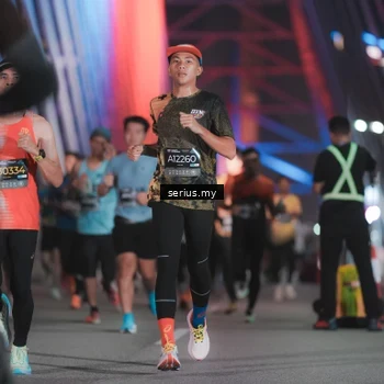 Runner Photo 6247462