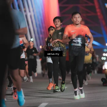 Runner Photo 6247523