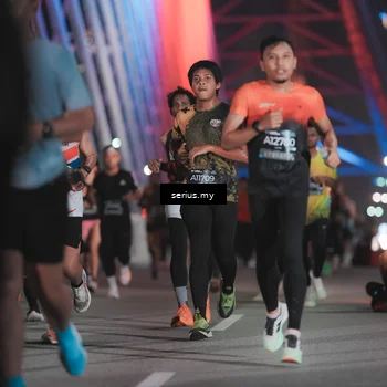 Runner Photo 6247527