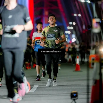 Runner Photo 6247538