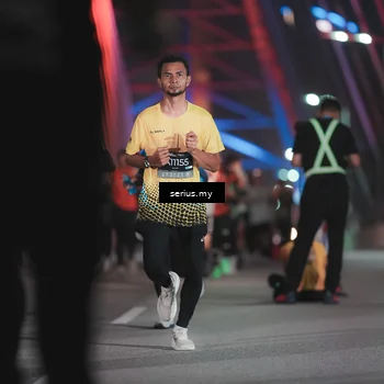Runner Photo 6247552