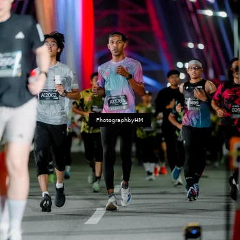 Runner Photo 6247559