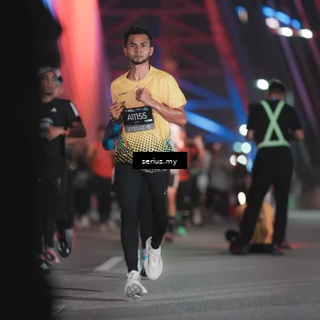 Runner Photo 6247560