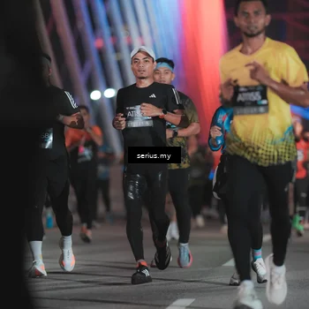 Runner Photo 6247562