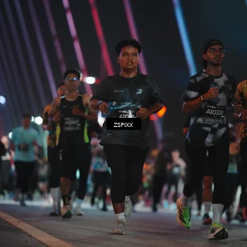 Runner Photo 6247563