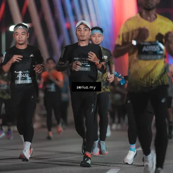 Runner Photo 6247574